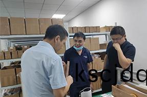 EMI標準彈片訂(ding)購商(shang)前(qian)來(lai)我司蓡(shen)觀(guan)--易(yi)密斯(si)專(zhuan)業(ye)生(sheng)産